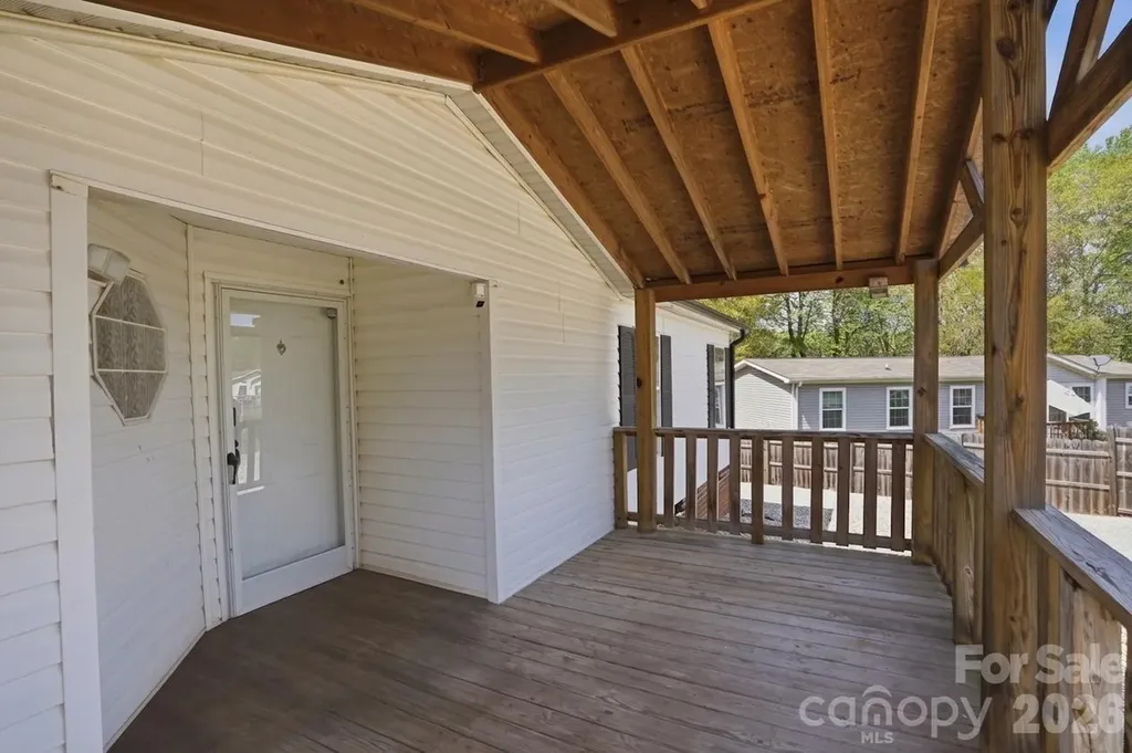 605 Ridgewood Court Mount Holly NC 28120