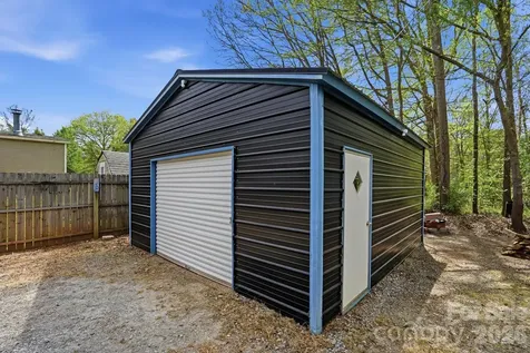 605 Ridgewood Court Mount Holly NC 28120