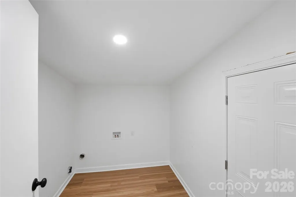 5906 Whitingham Drive Charlotte NC 28215