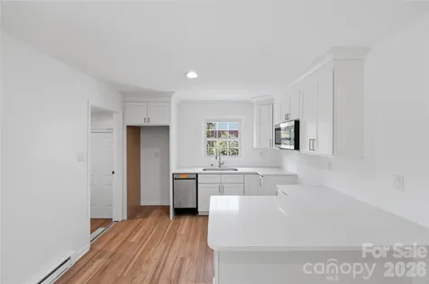 5906 Whitingham Drive Charlotte NC 28215
