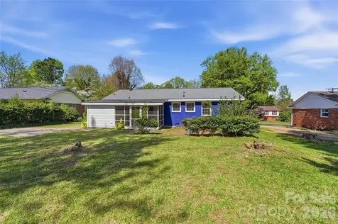 5906 Whitingham Drive Charlotte NC 28215