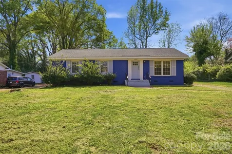 5906 Whitingham Drive Charlotte NC 28215