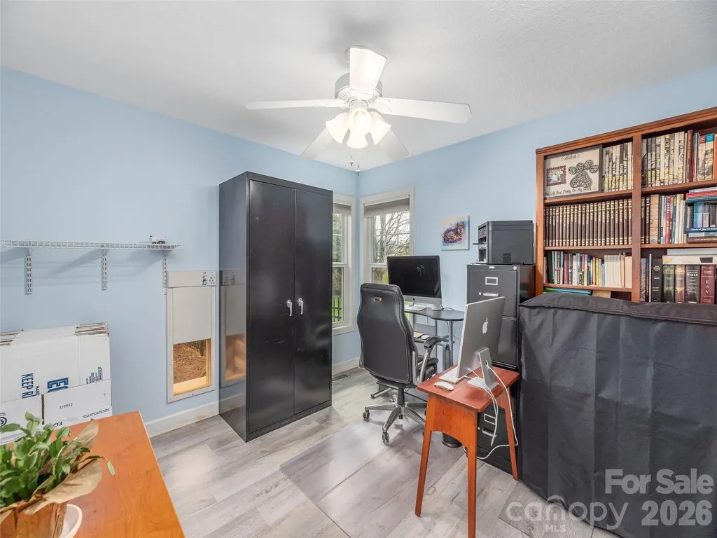 22 Cottage Loop Waynesville NC 28785