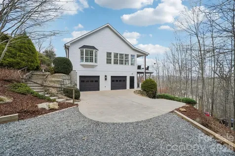 1409 Woodsong Drive Hendersonville NC 28791
