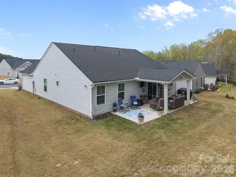 410 Hollis Place Lancaster SC 29720