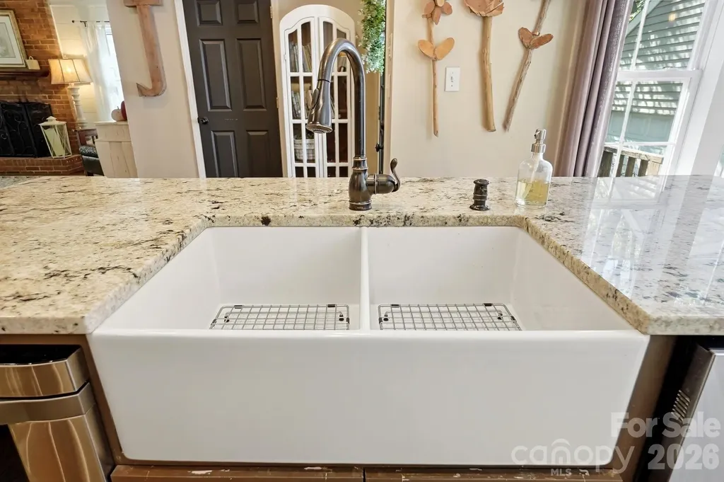 434 Chadmore Drive Charlotte NC 28270