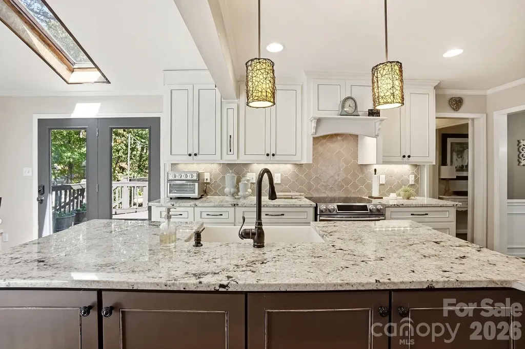 434 Chadmore Drive Charlotte NC 28270