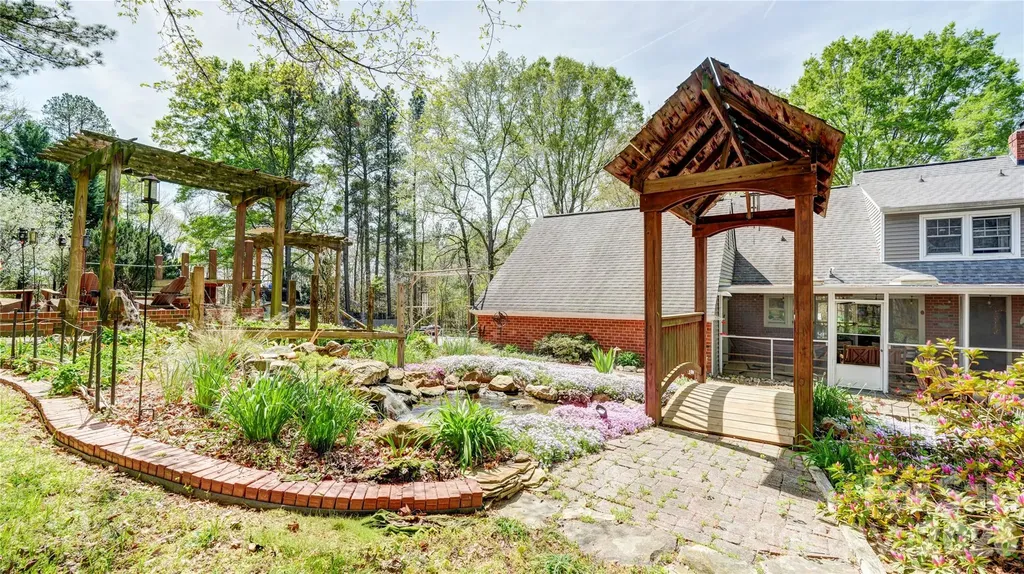 1035 Brafford Drive Concord NC 28025