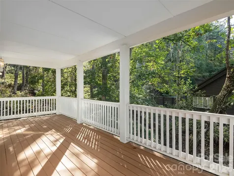101 Skyview Drive Asheville NC 28804
