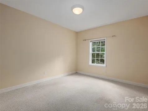 101 Skyview Drive Asheville NC 28804
