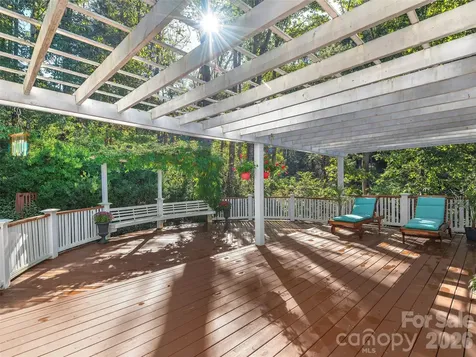 101 Skyview Drive Asheville NC 28804