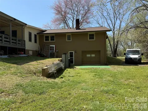 3309 40th Avenue Place NE Hickory NC 28601