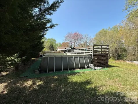3309 40th Avenue Place NE Hickory NC 28601