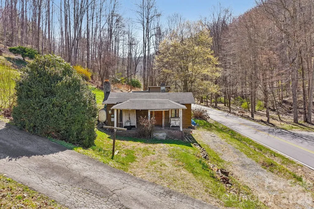 719 Camp Branch Road Waynesville NC 28786