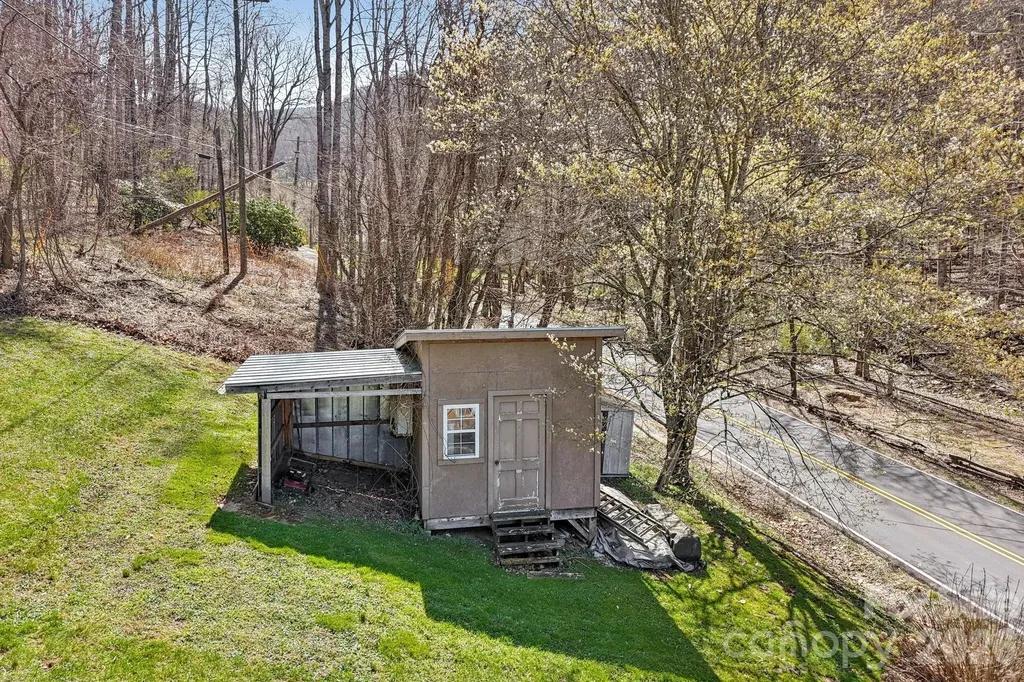 719 Camp Branch Road Waynesville NC 28786