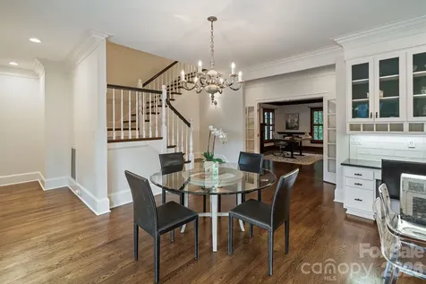 8124 Greencastle Drive Charlotte NC 28210