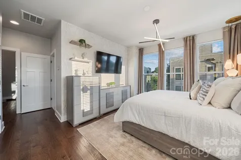 1605 Cannon View Lane Charlotte NC 28208