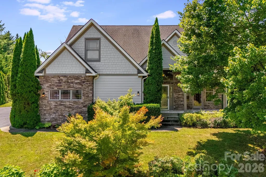 4 Amaretto Drive Candler NC 28715