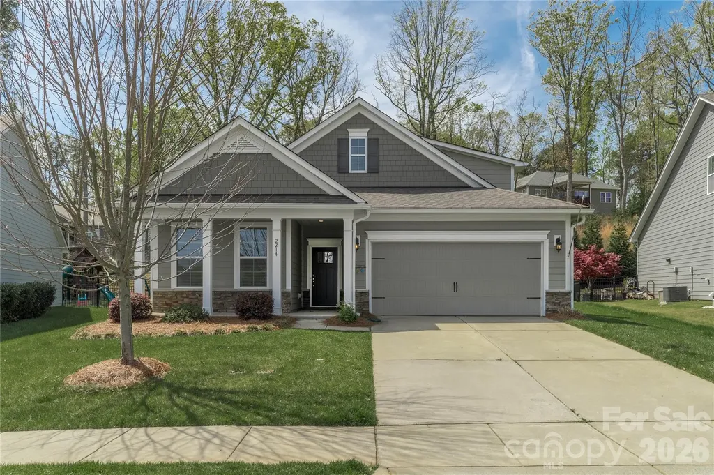 2214 Seagull Drive Denver NC 28037