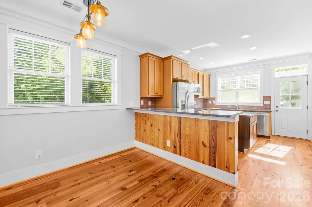 605 Village Main Circle Davidson NC 28036