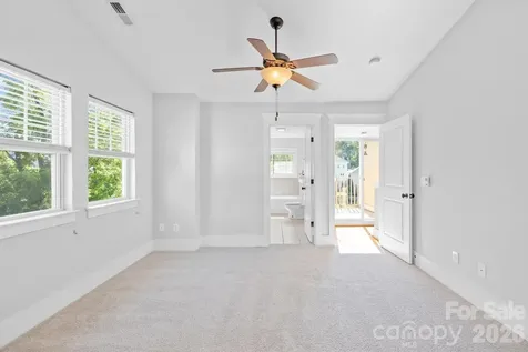 605 Village Main Circle Davidson NC 28036
