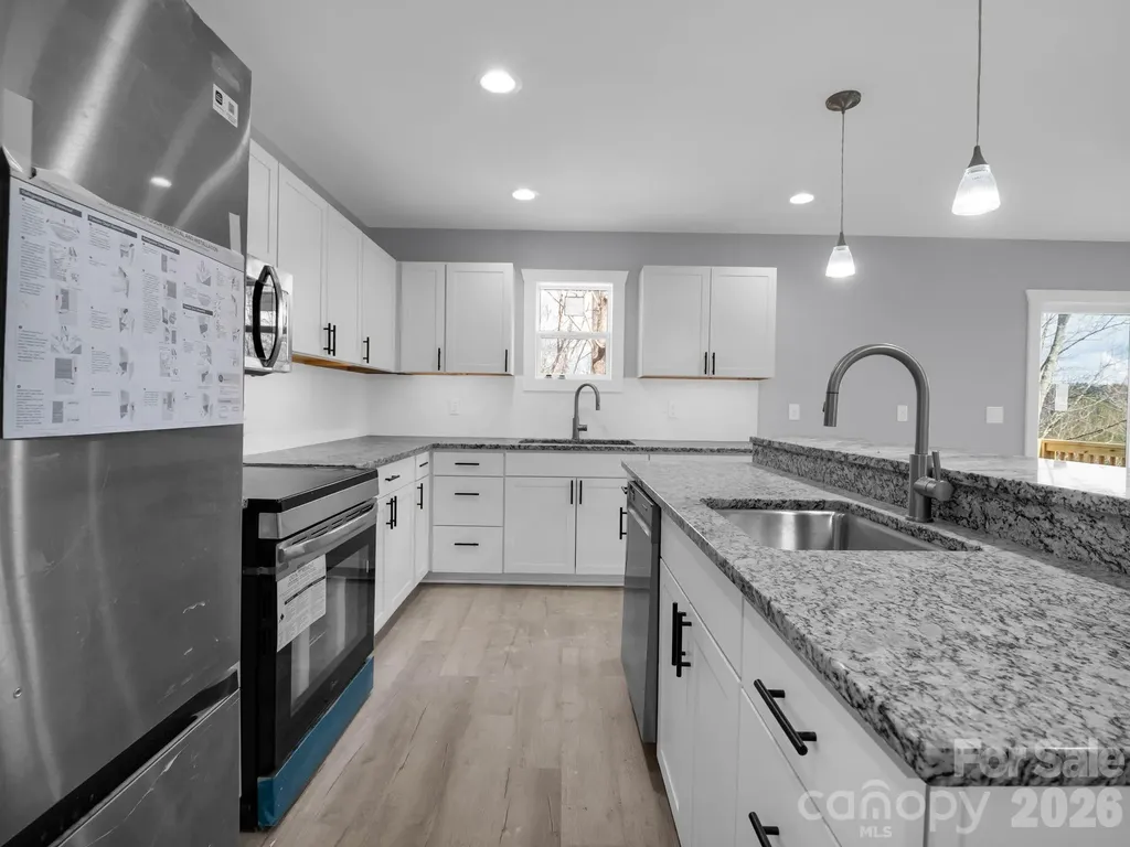 1458 Pickens Highway Rosman NC 28772