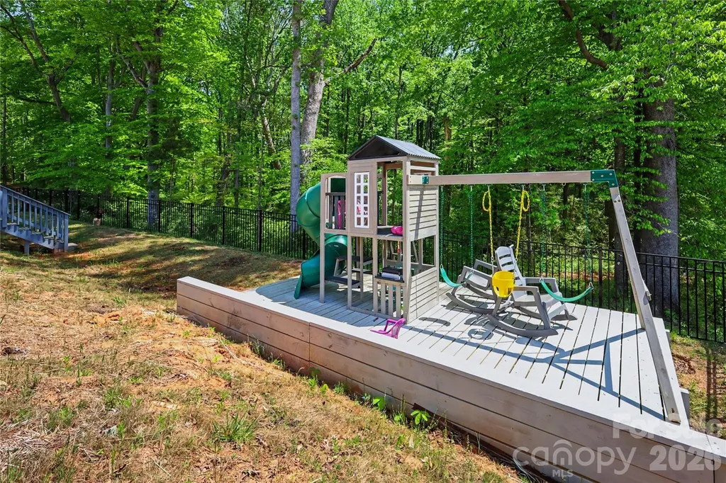 169 Asmodean Lane Troutman NC 28166