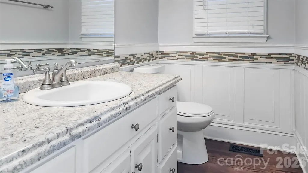 8331 Dunstaff Road Charlotte NC 28269