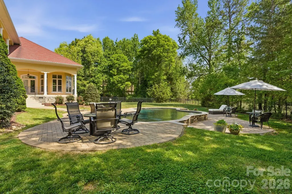 149 Vista Bluff Lane Mooresville NC 28117