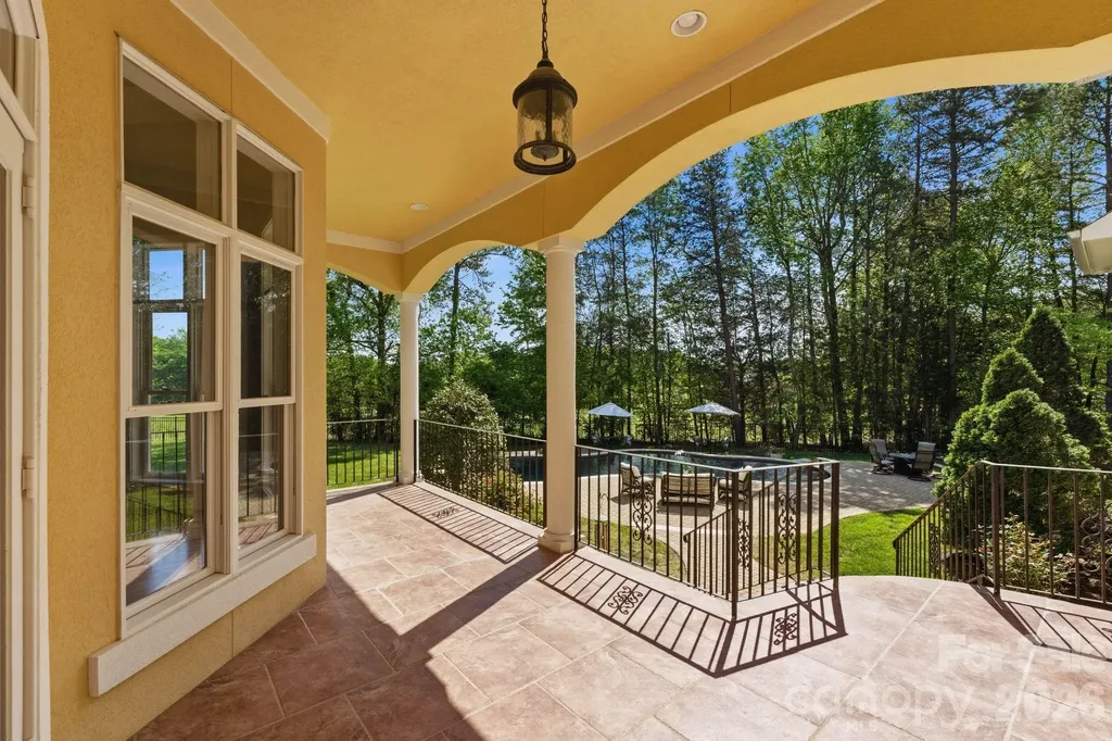 149 Vista Bluff Lane Mooresville NC 28117
