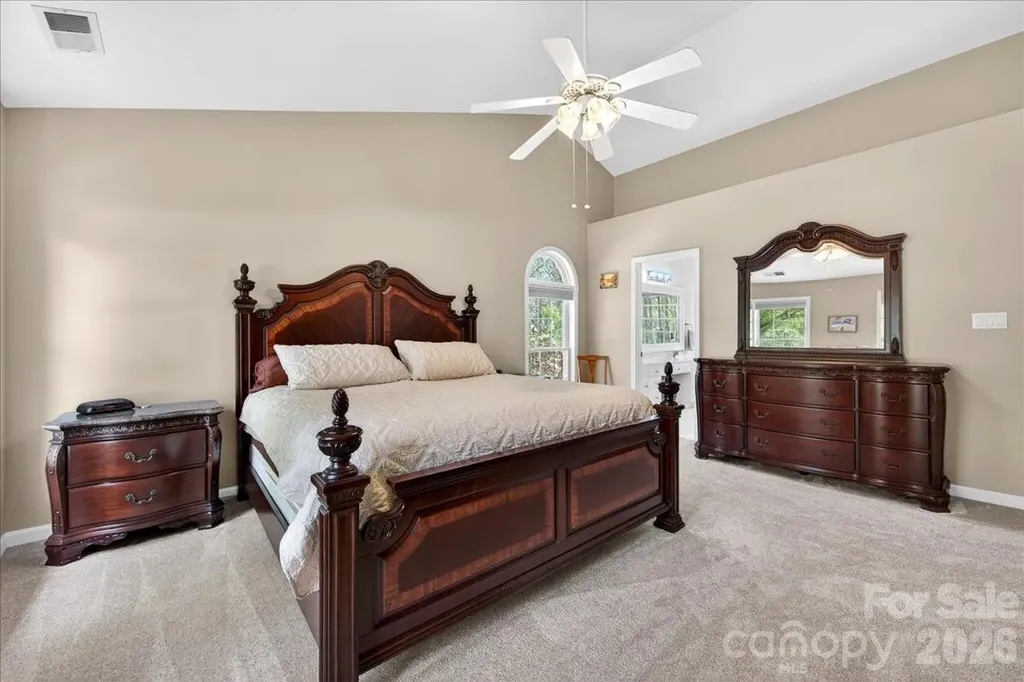 12532 Overlook Mountain Drive Charlotte NC 28216