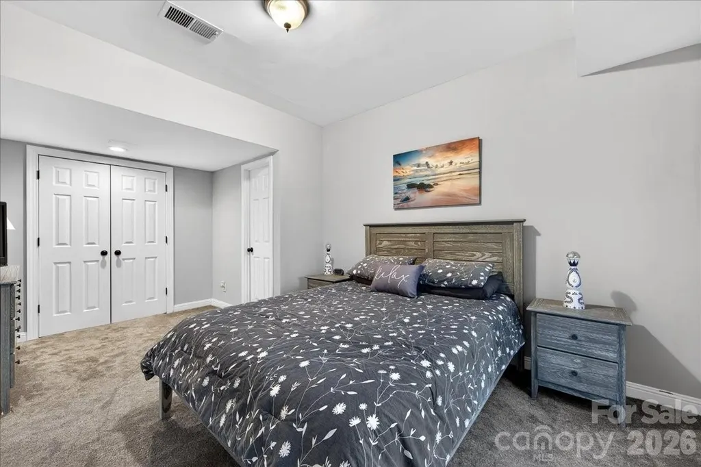 12532 Overlook Mountain Drive Charlotte NC 28216