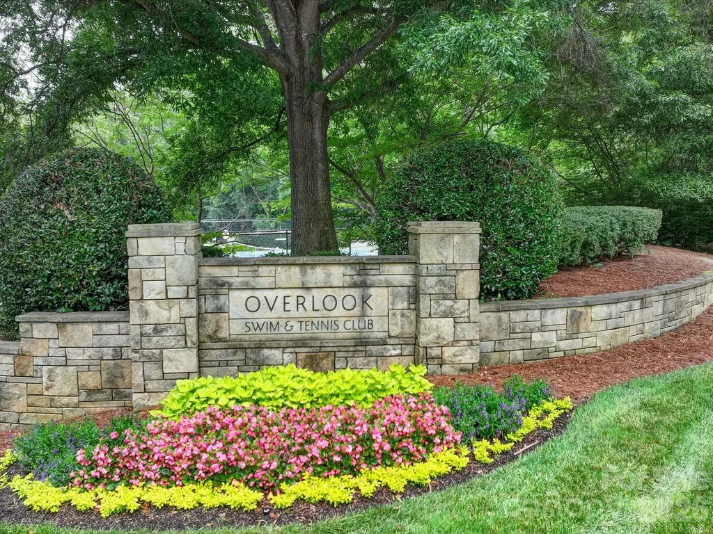 12532 Overlook Mountain Drive Charlotte NC 28216