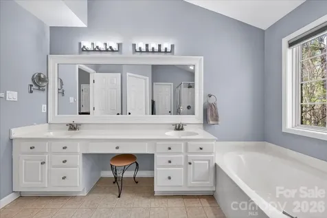 12532 Overlook Mountain Drive Charlotte NC 28216