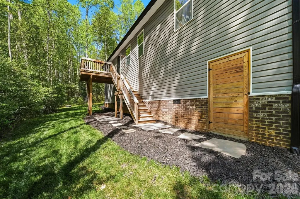 5693 Silver Bell Lane Granite Falls NC 28630