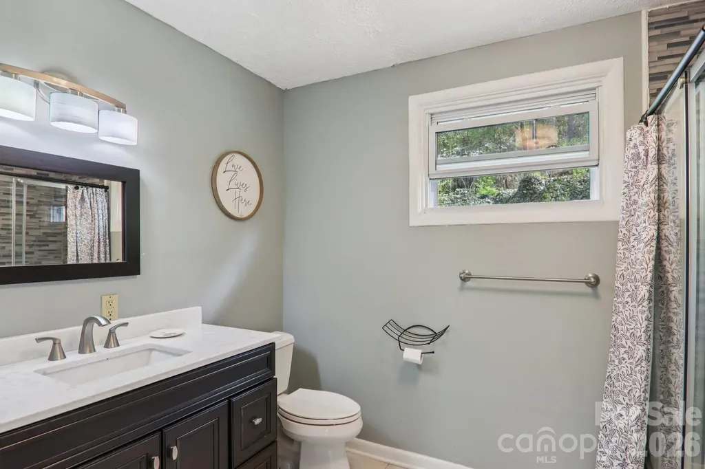 74 Link Circle Maggie Valley NC 28751