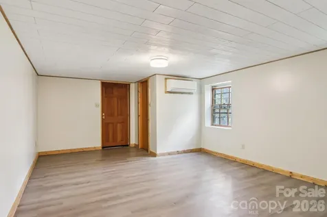74 Link Circle Maggie Valley NC 28751