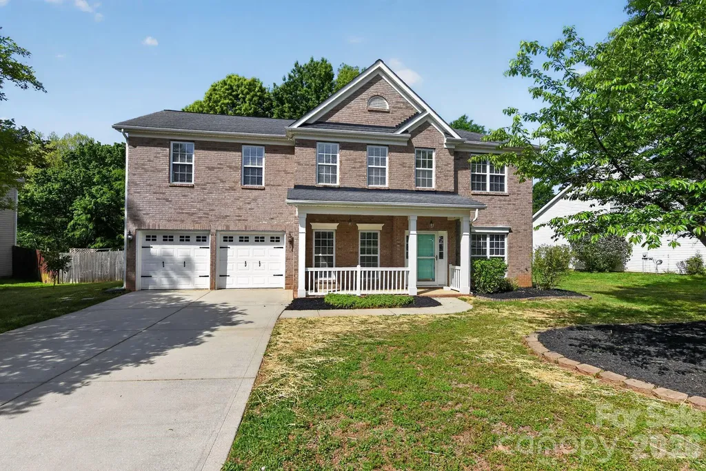3434 Fallowbrook Forest York SC 29745