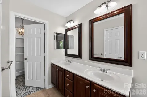 3434 Fallowbrook Forest York SC 29745