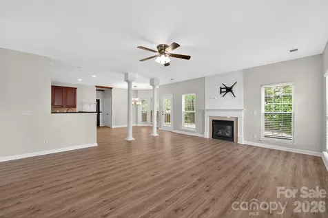 3434 Fallowbrook Forest York SC 29745