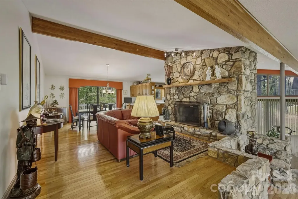 122 Lake Club Drive Nebo NC 28761