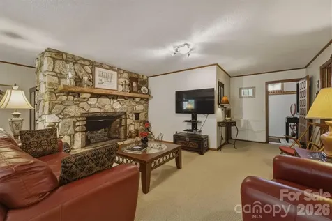 122 Lake Club Drive Nebo NC 28761