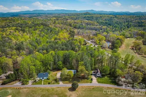 122 Lake Club Drive Nebo NC 28761
