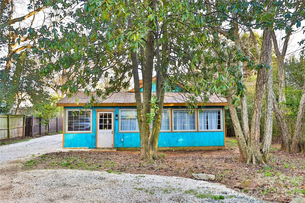 221 Pineville Matthews Road Matthews NC 28105