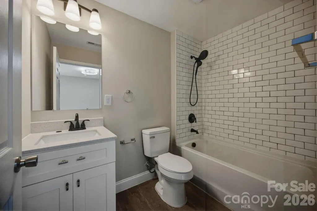 23 Flowe Street NW Concord NC 28027