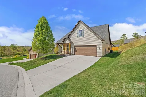 233 Water Leaf Drive Weaverville NC 28787