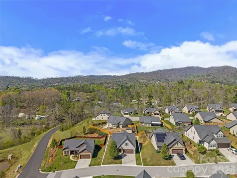 233 Water Leaf Drive Weaverville NC 28787