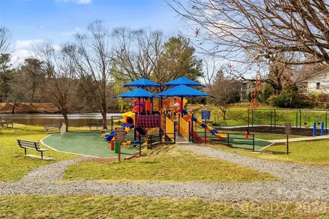 233 Water Leaf Drive Weaverville NC 28787