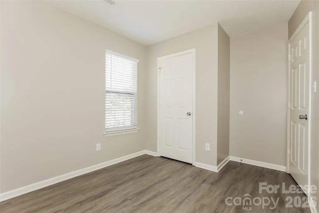 3715 Silver Ore Lane Charlotte NC 28216