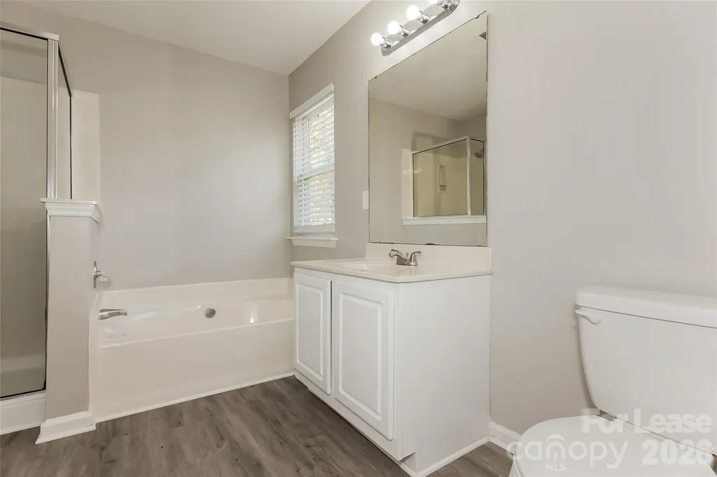 3715 Silver Ore Lane Charlotte NC 28216